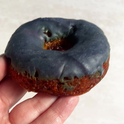 Frosted Blueberry Donuts, 8pack